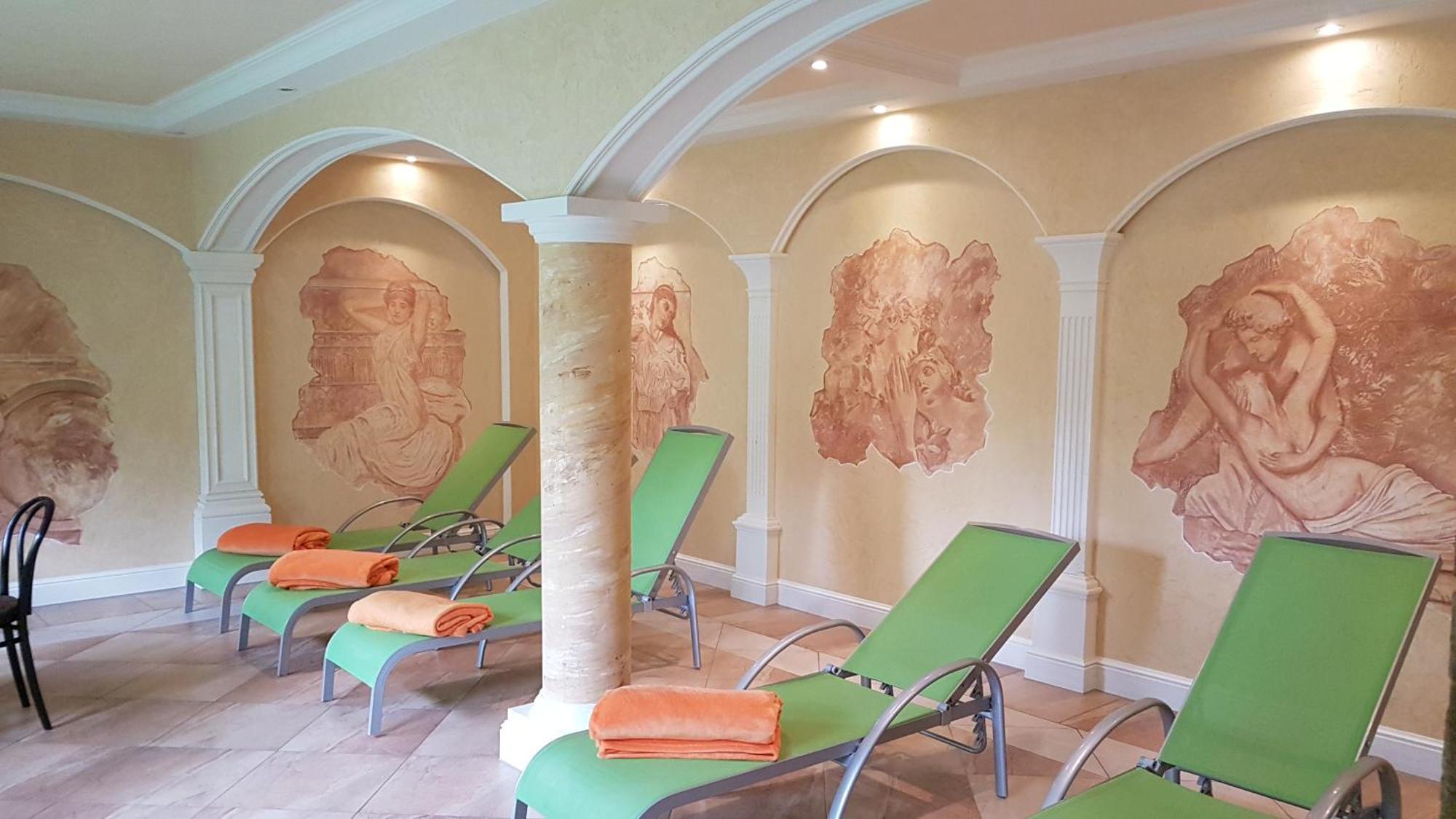 Hotel-Pension Flechsig Hartmannsdorf bei Kirchberg Екстериор снимка